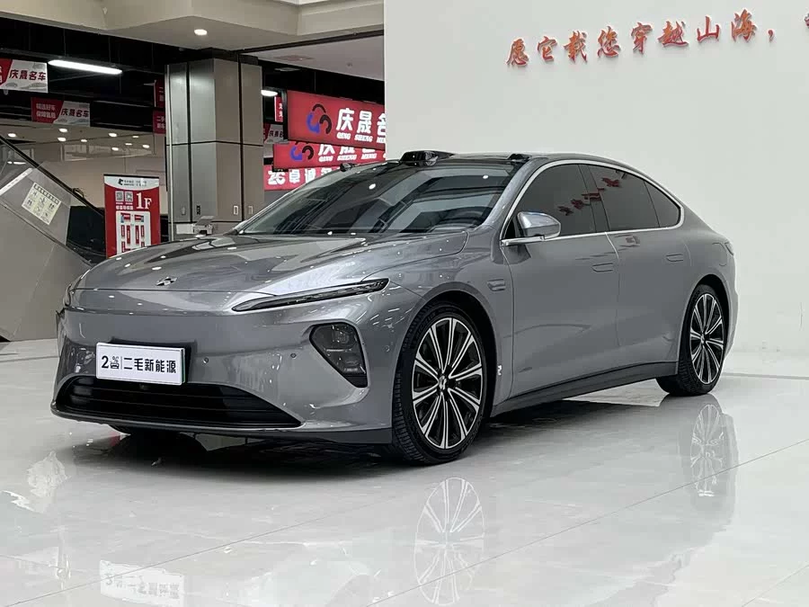 NIO ET7