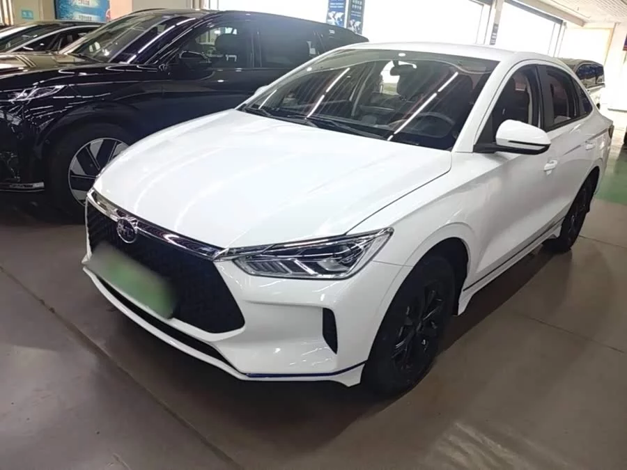 BYD e3
