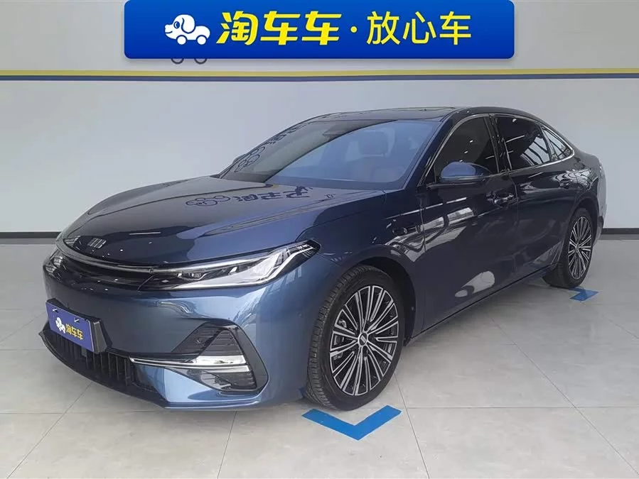 Geely Galaxy A7 EM
