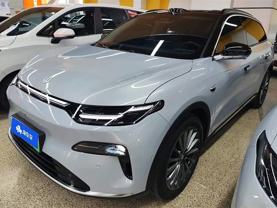 Leapmotor C11
