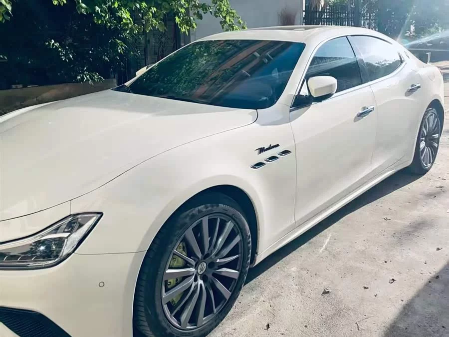 Maserati Ghibli