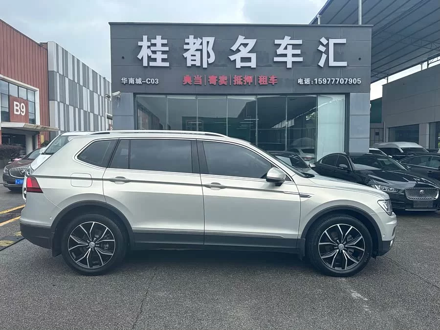 Volkswagen Tiguan L