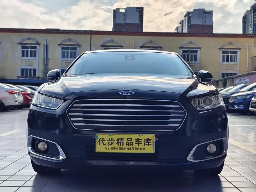 Ford Taurus
