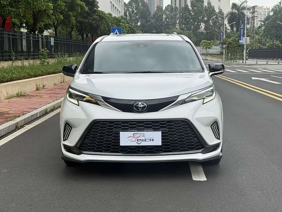 Toyota Granvia