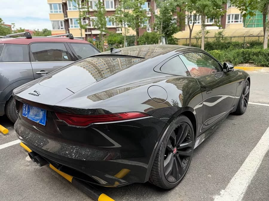 Jaguar F-TYPE