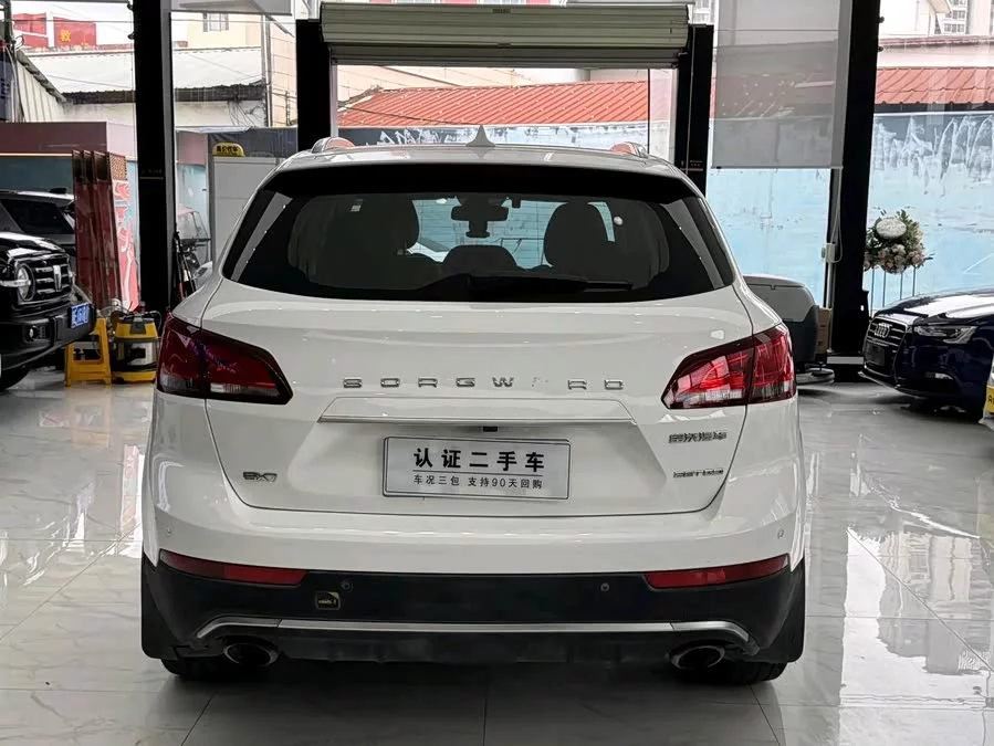 Borgward BX7