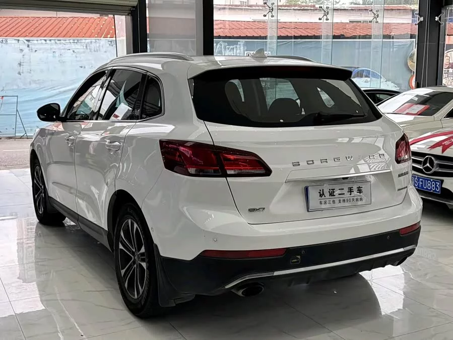 Borgward BX7