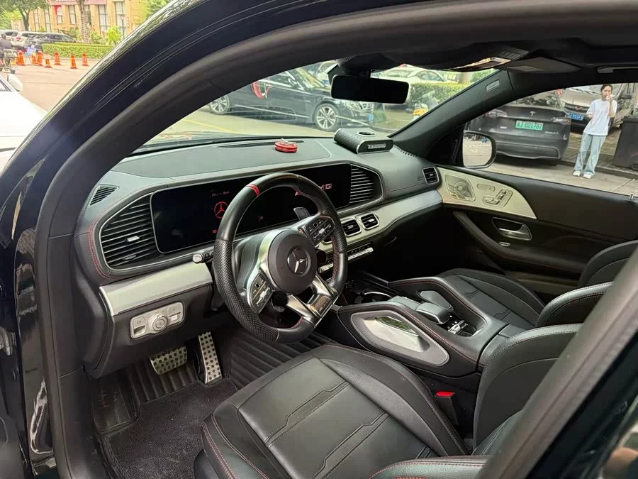 Mercedes Benz GLE AMG