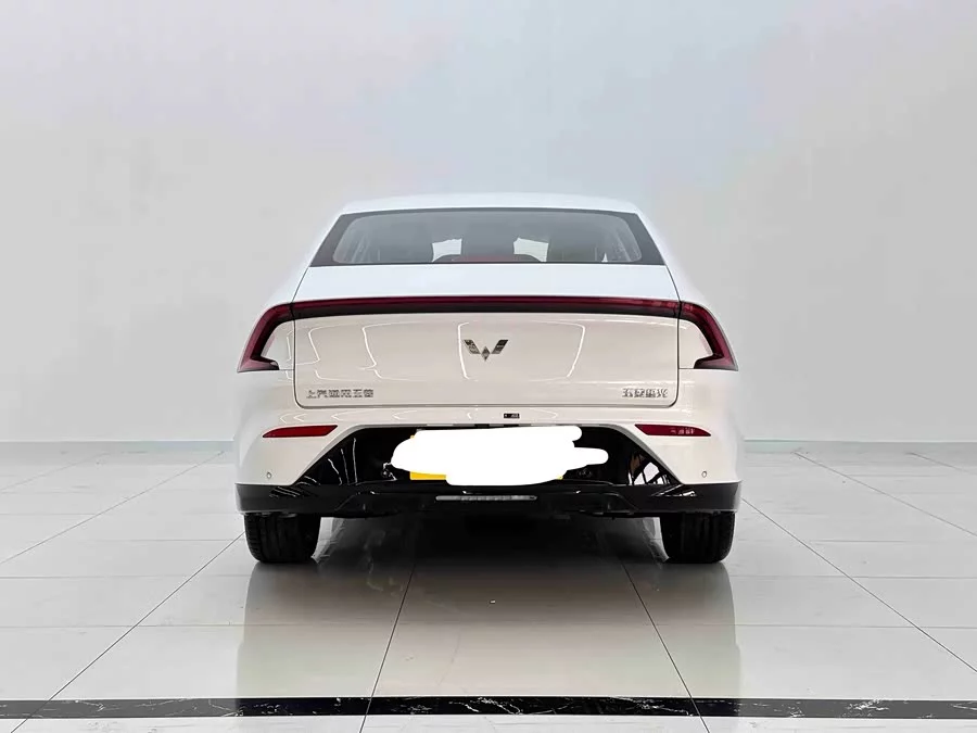 Wuling Starlight