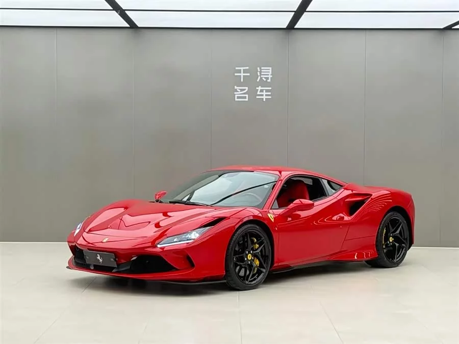 Ferrari F8