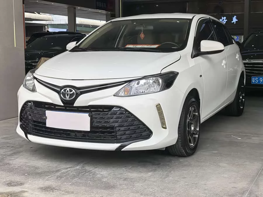 Toyota Vios FS