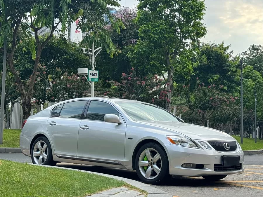 Lexus GS