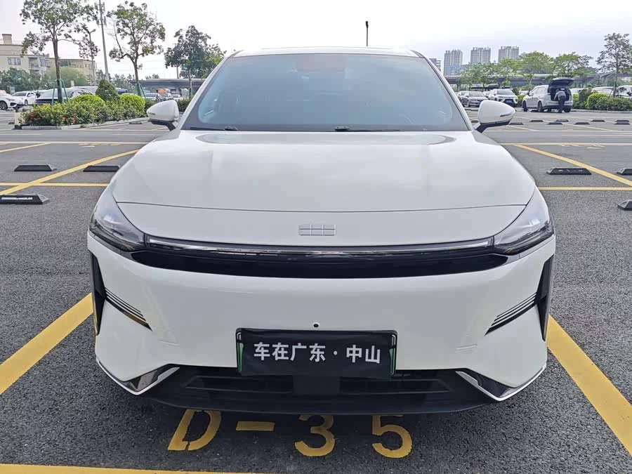 Geely Galaxy L6