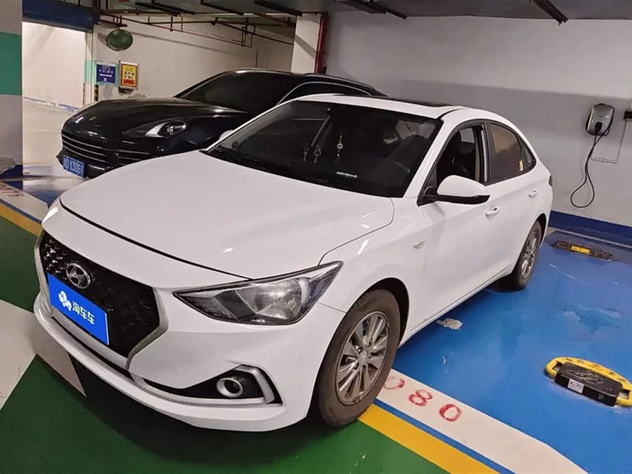 Hyundai Elantra / Celesta