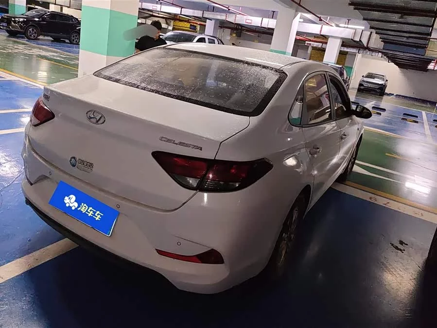 Hyundai Elantra / Celesta