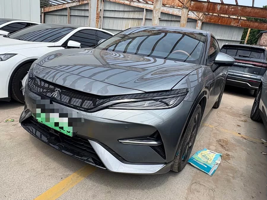 BYD Song L EV