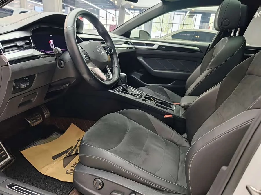 Volkswagen FAW- CC