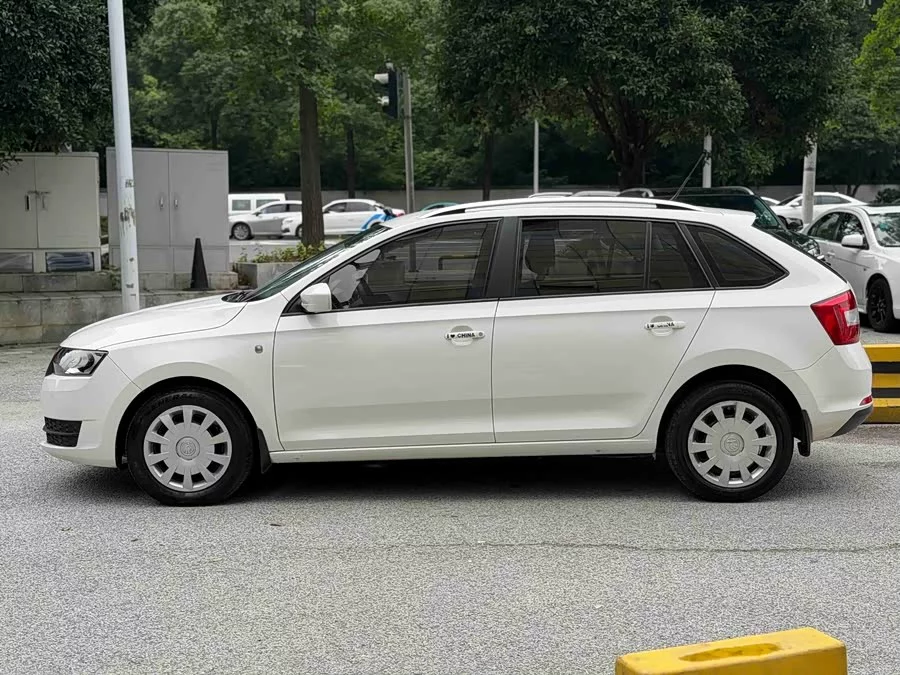 Skoda Rapid