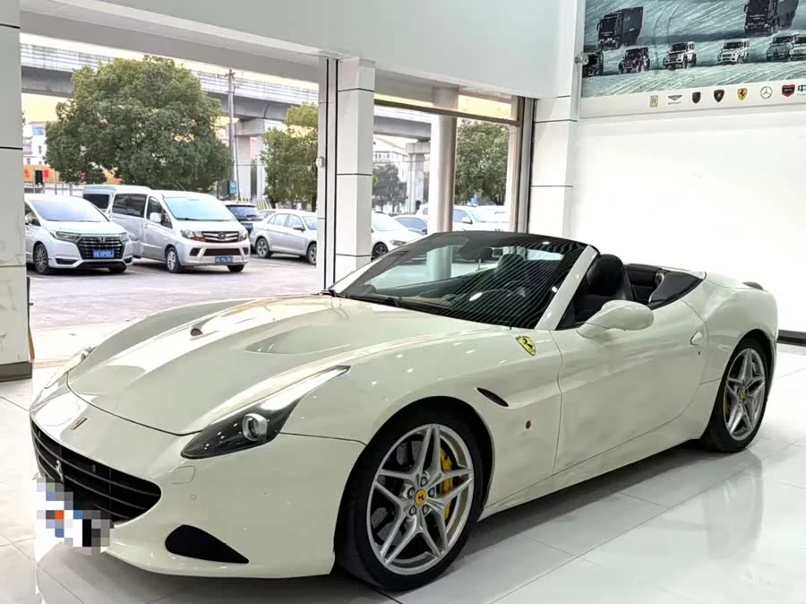 Ferrari California T
