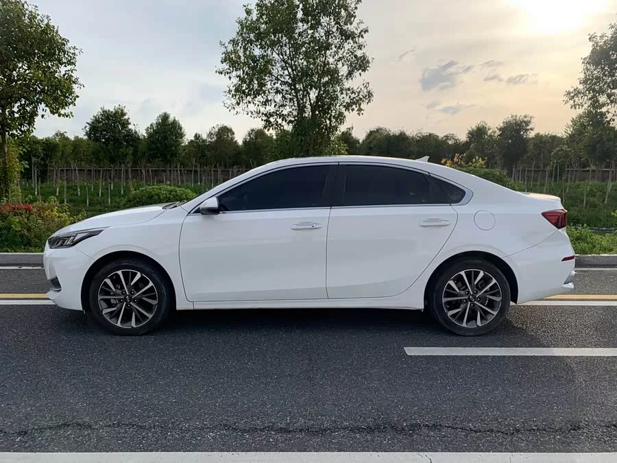 Kia K3