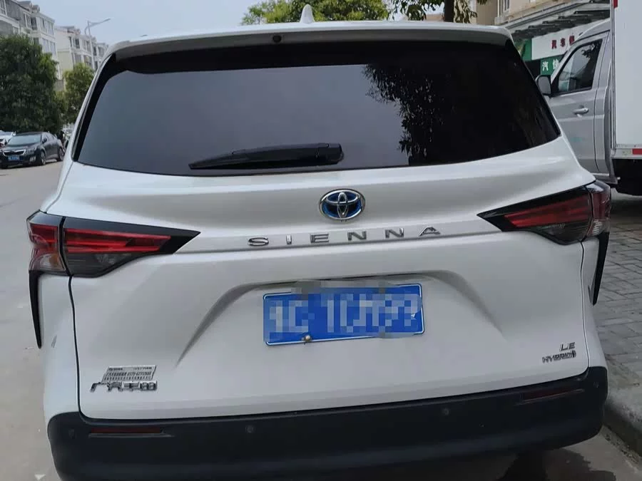 Toyota SIENNA