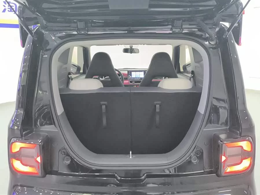 Geely Panda