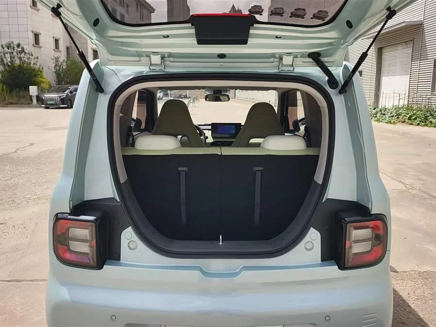 Geely Panda