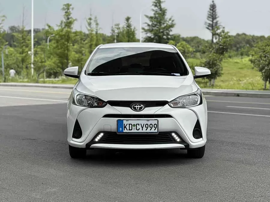 Toyota YARiS L Enjoy