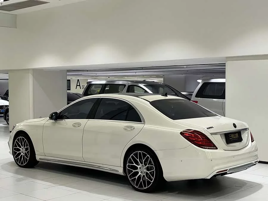 Mercedes Benz S-Class AMG