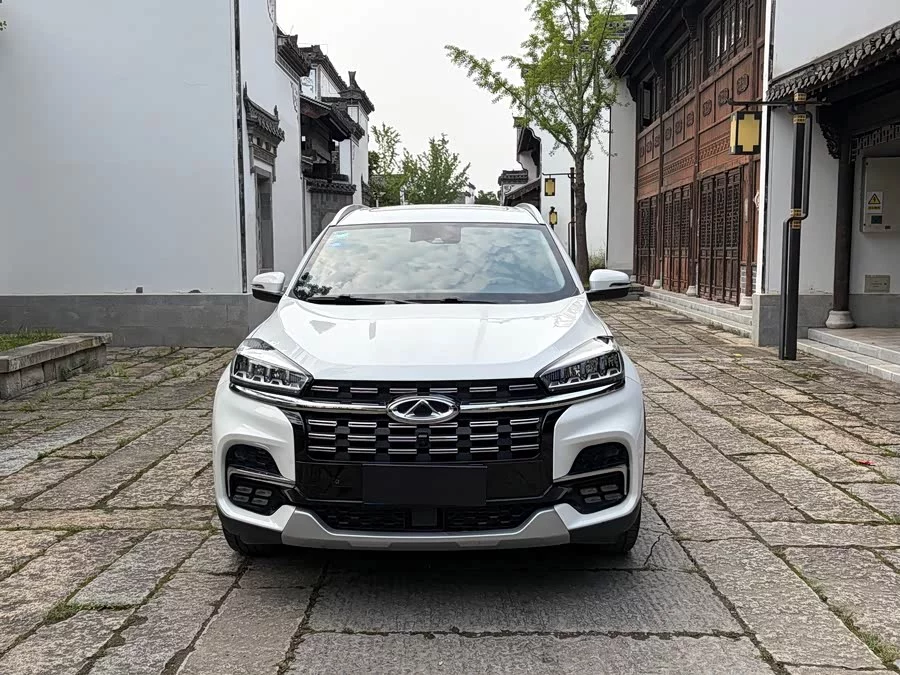 Chery Tiggo 8