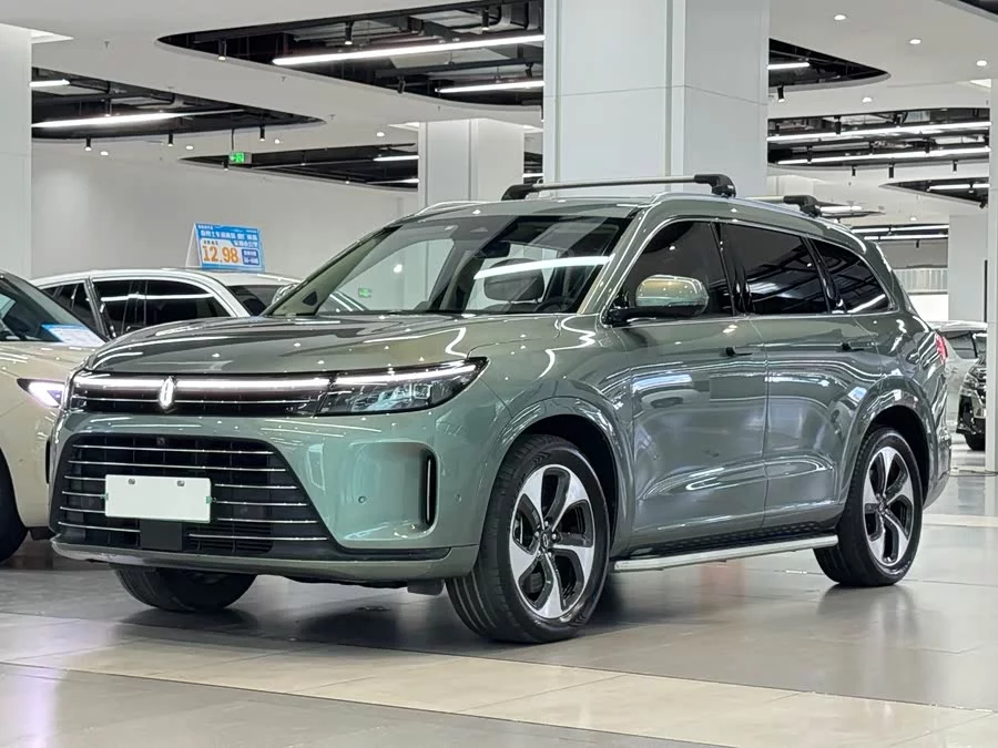 AITO Wenjie M7