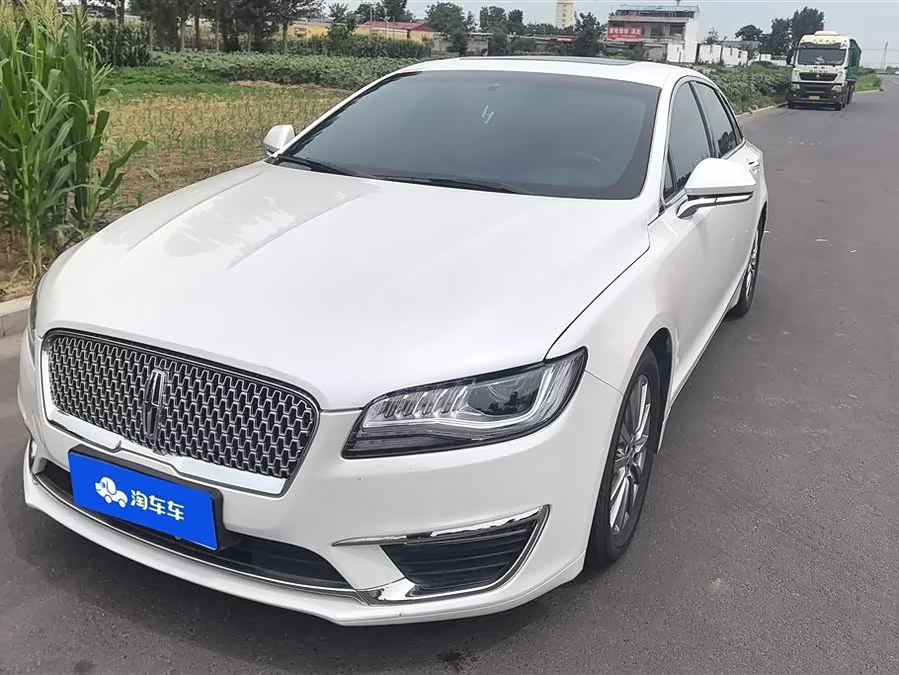 Lincoln MKZ