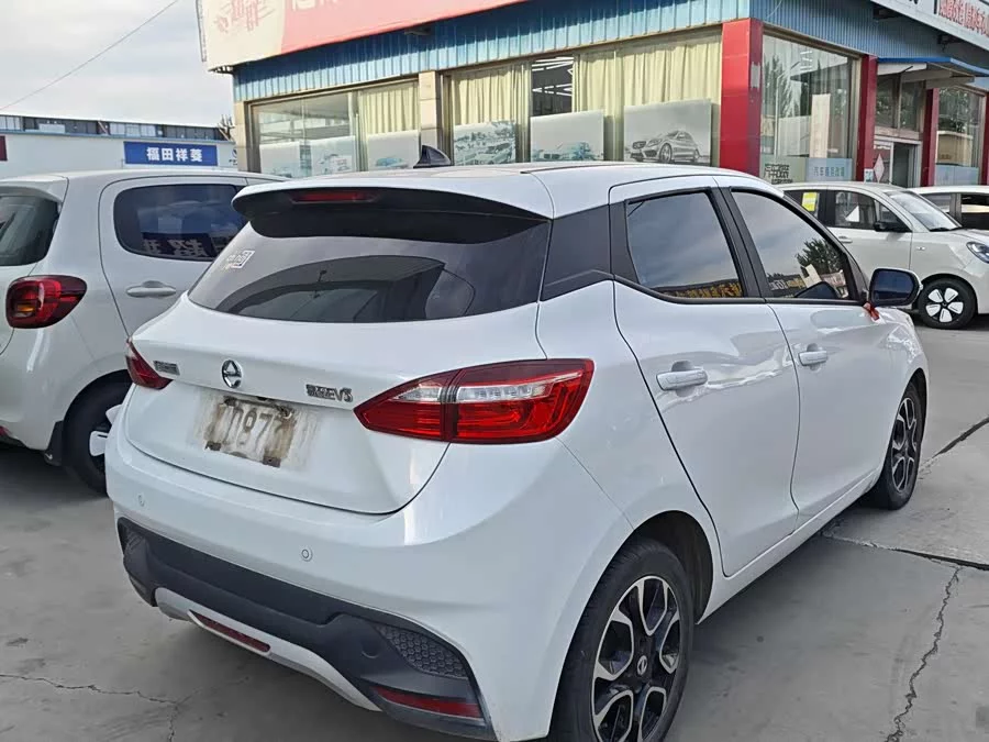 Jiangling EZ EV3