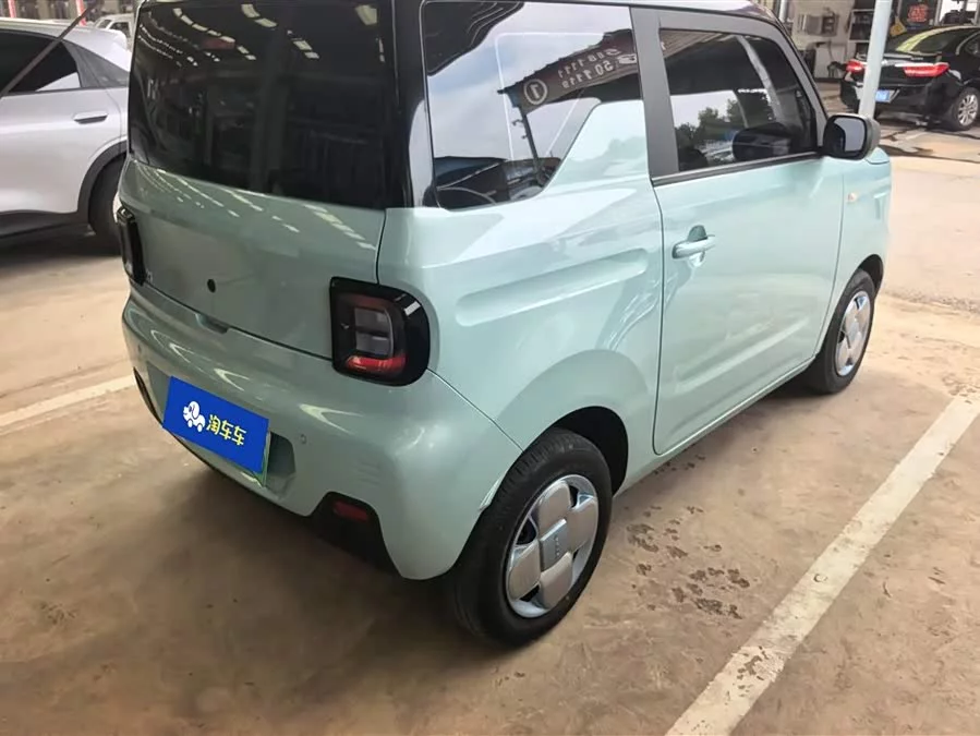 Geely Panda