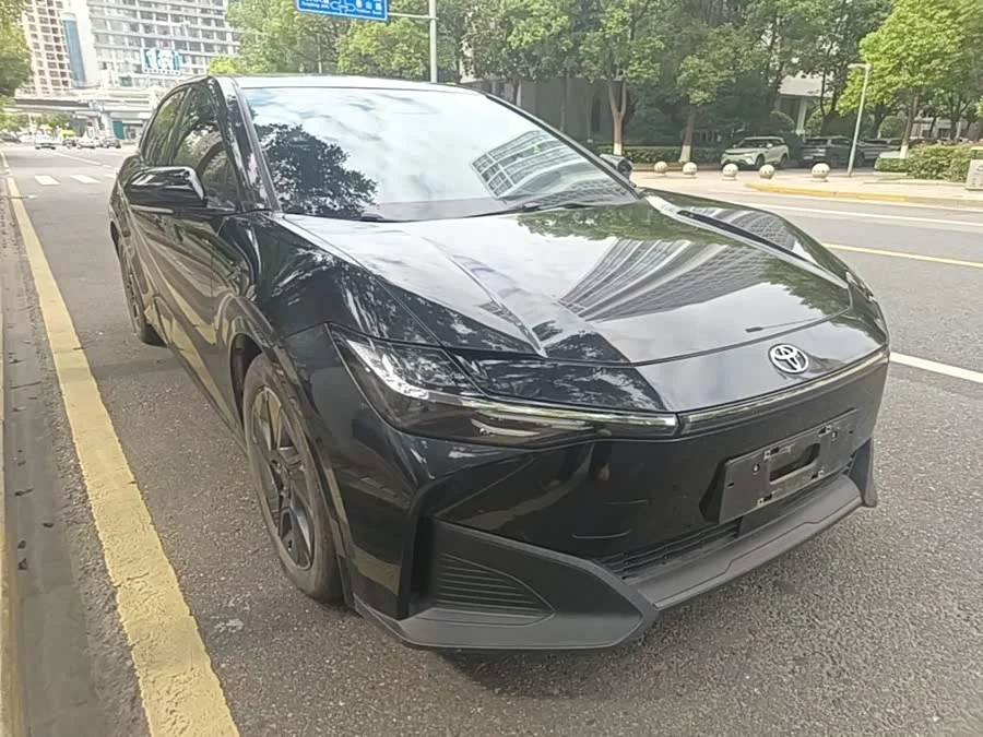 Toyota bZ
