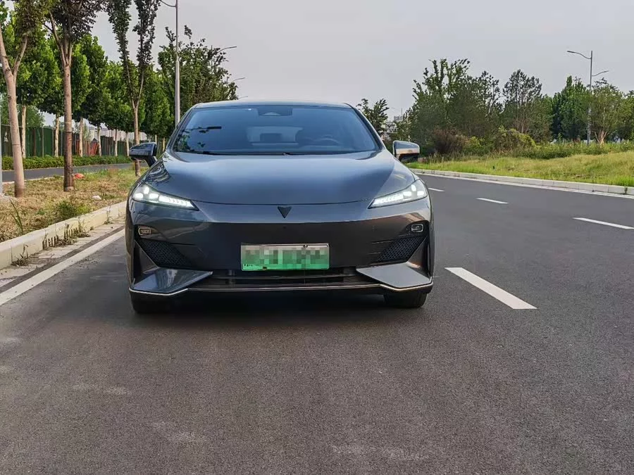 Deepal dark blue SL03