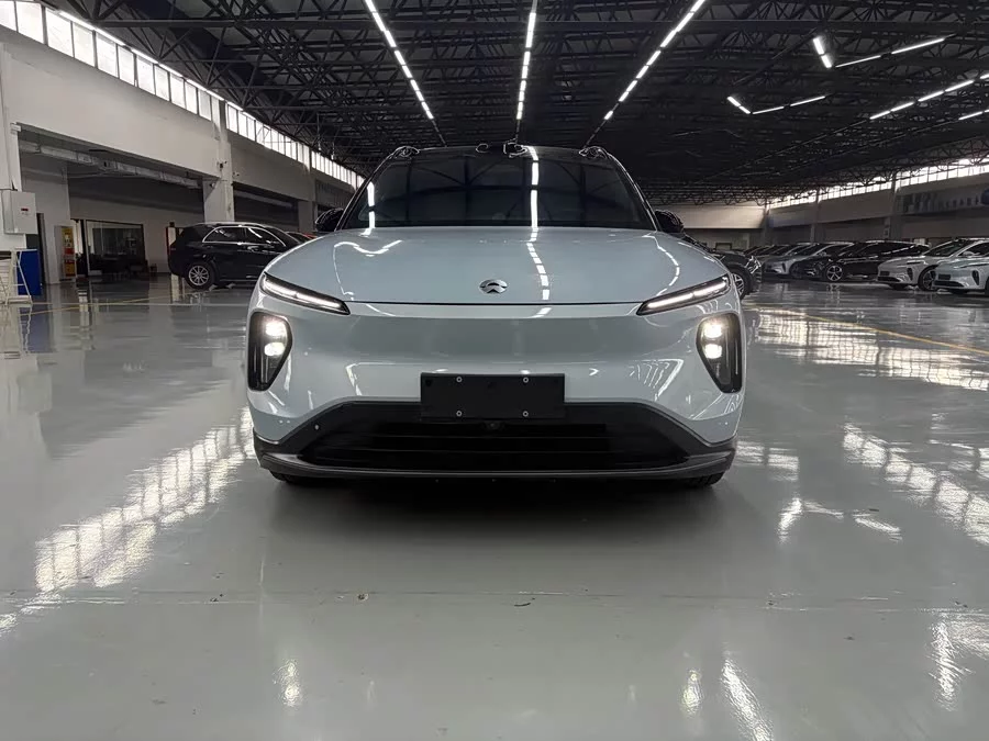 NIO ES6