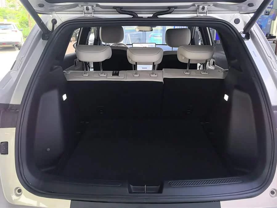Wuling Starlight S