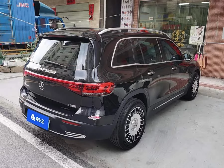 Mercedes Benz EQB