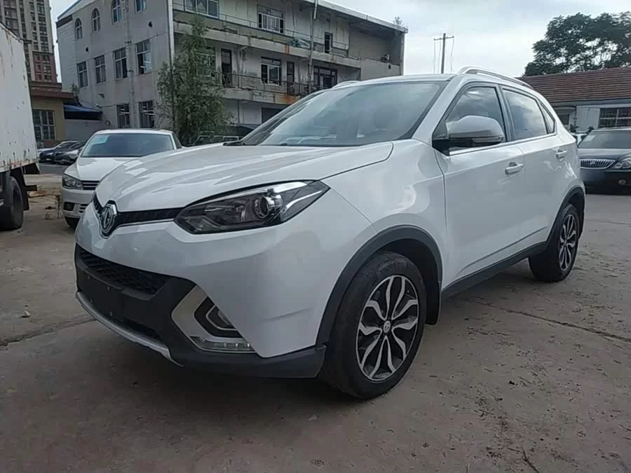 MG Ruiteng