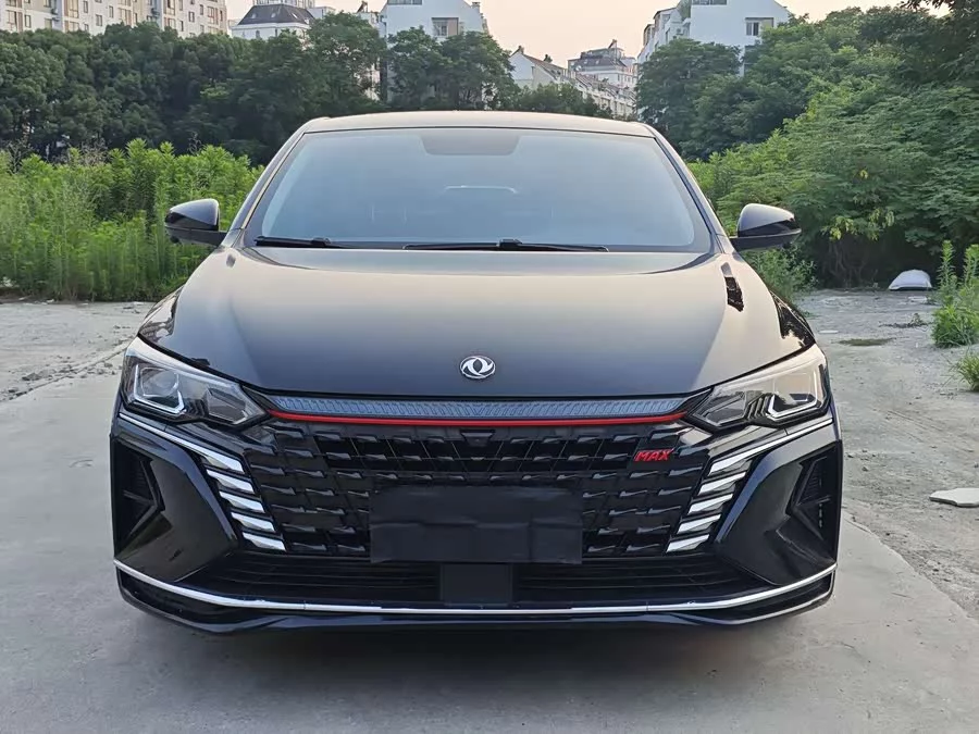 Dongfeng Yixuan MAX