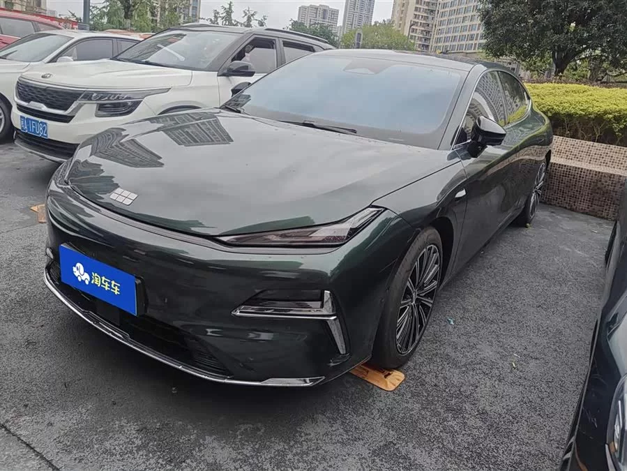 Geely Galaxy Star 8