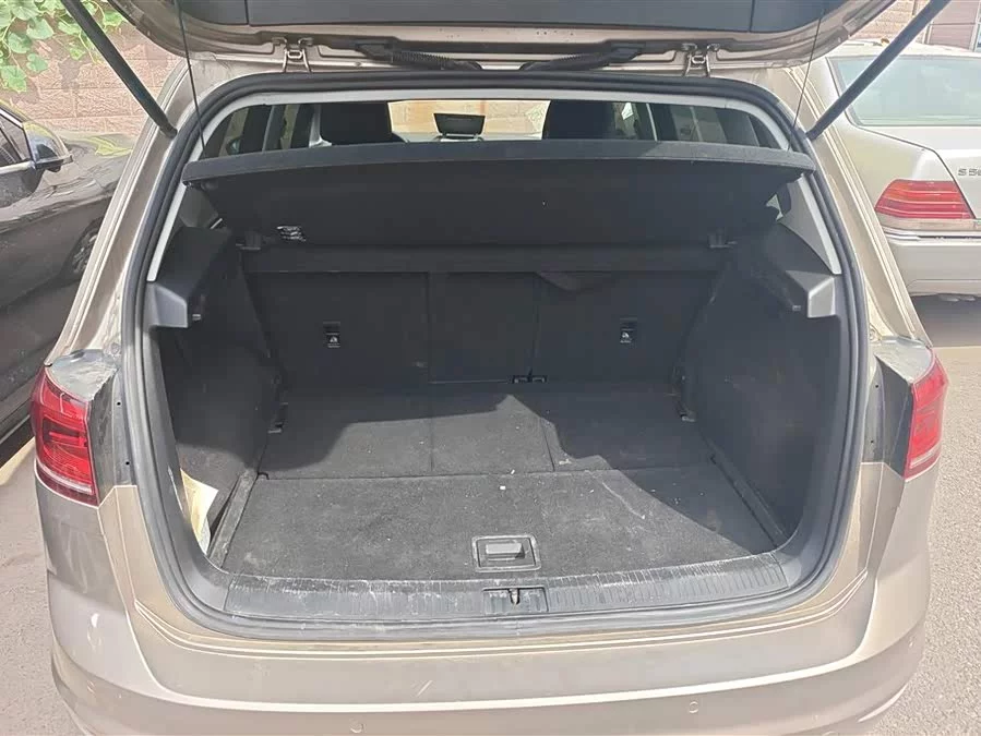 Volkswagen Golf Sportsvan