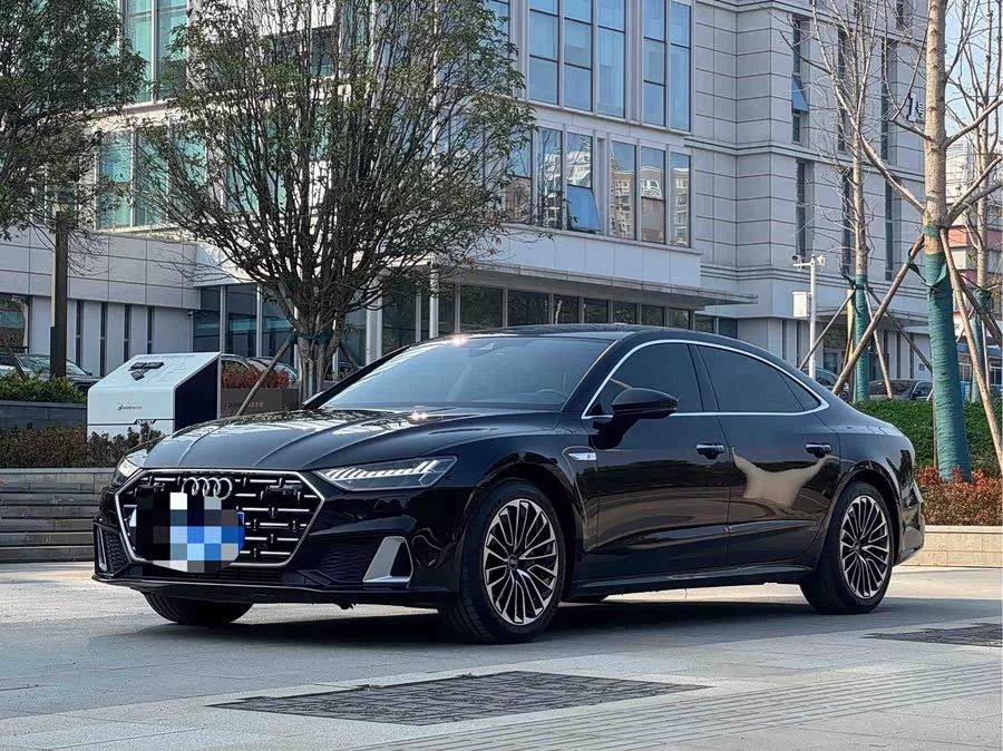 Audi A7L