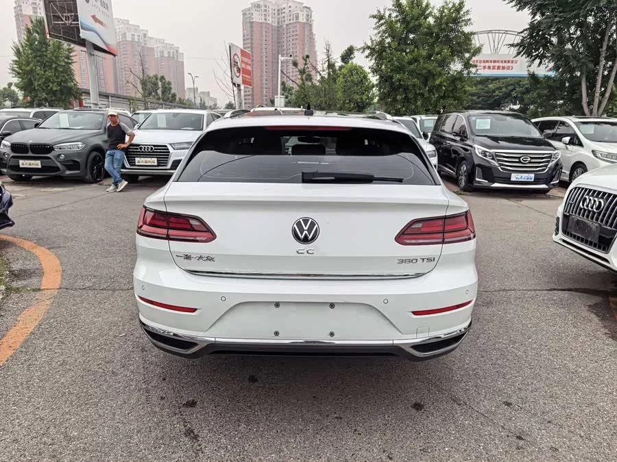 Volkswagen FAW- CC