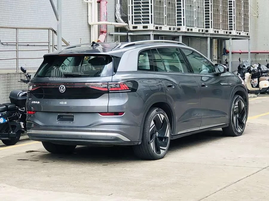 Volkswagen ID.6 X