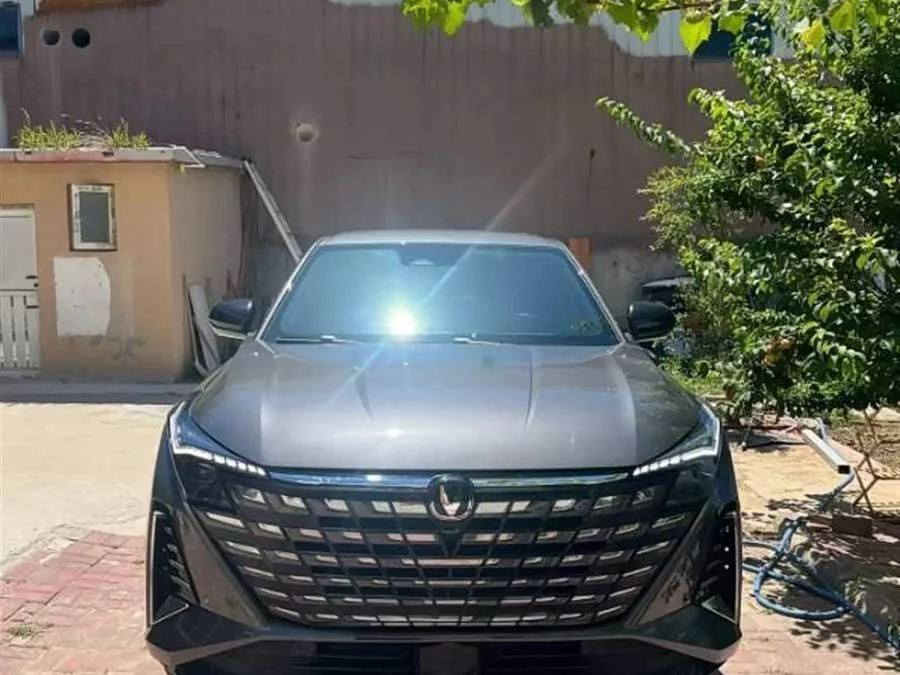 Changan UNI-Z PHEV