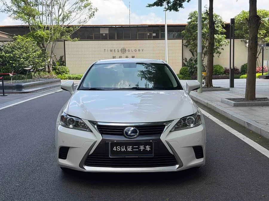 Lexus CT