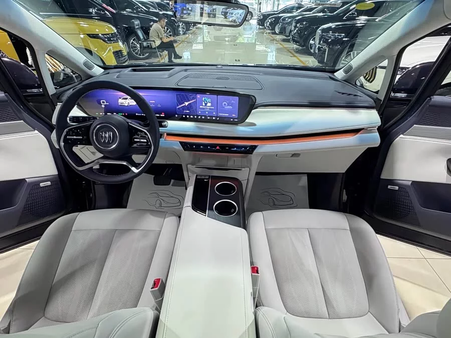Buick GL8 New Energy