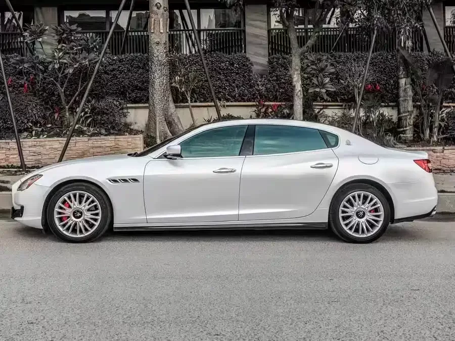 Maserati President